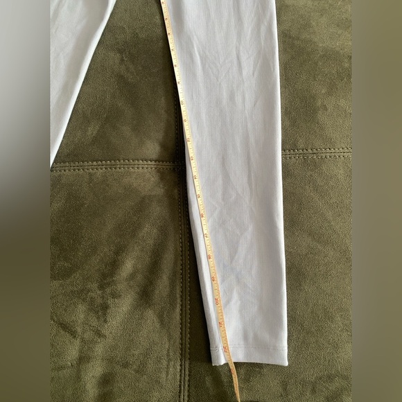 EUC Beyond Yoga ribbed Leggings XS - Picture 6 of 9